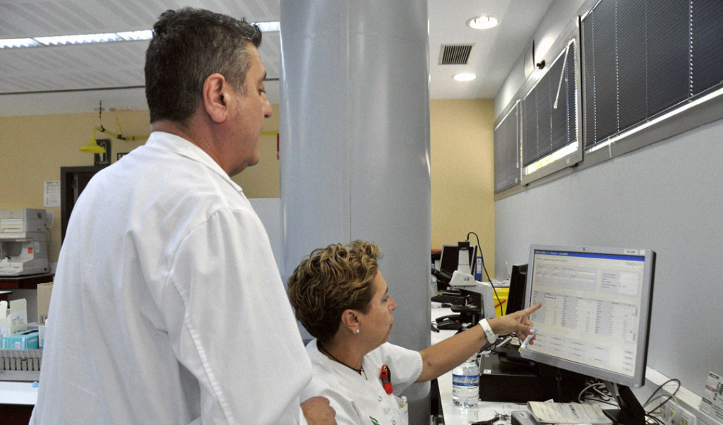 nosotros oposiciones laboratorio